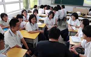 Giáo viên chủ nhiệm 20 năm nói thẳng: Điểm số chỉ là bề nổi, đây mới là 3 kiểu học sinh sau này ra đời dễ thành công nhất