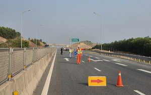 Thu phí 5 đoạn cao tốc Bắc - Nam qua miền Trung từ tối 15/7