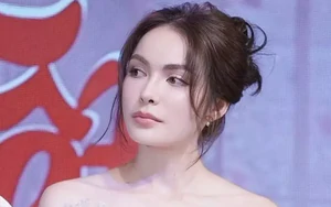 Á hậu kiện một ngân hàng