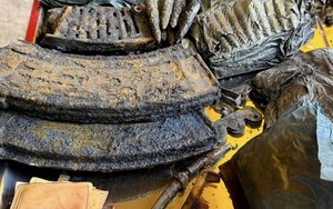 Những di vật 58 năm dưới lòng đất ở công viên Lê Thị Riêng