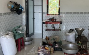 Kiểm tra đột xuất cửa hàng tạp hóa, khởi tố người đàn ông 36 tuổi