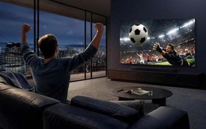 Trải nghiệm mùa bóng đá sôi động choáng ngợp trên Samsung AI TV màn hình cực đại