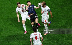 Sự thật World Cup: Messi “nhảy múa” trong 1 trận còn nhiều hơn Ronaldo “cày” 12 năm