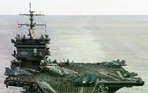Mỹ ký hợp đồng thanh lý tàu sân bay hạt nhân đầu tiên trên thế giới