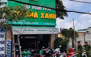 Kết quả xác minh ban đầu vụ bé mầm non nằm trước cửa nhà vệ sinh