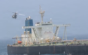 Phát hiện hàng chục tàu chở 70 triệu thùng dầu trị giá 6 tỷ USD tiến thẳng tới nước láng giềng Việt Nam
