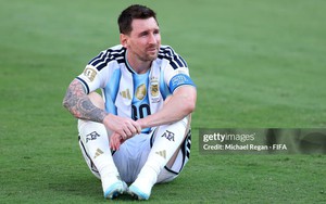 Messi ôm mặt buồn bã, dàn sao Argentina ngậm ngùi nhìn Tây Ban Nha vô địch World Cup