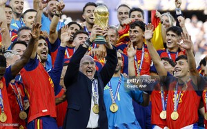 Nghịch lý: Người Tây Ban Nha thống trị World Cup, Champions League nhưng "mất thiêng" trên sân nhà