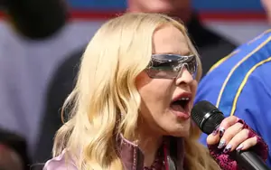 Biểu diễn ở World Cup, Shakira, Madonna, Justin Bieber không được nhận xu nào