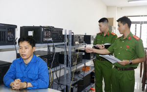 Công an đồng loạt khám xét, bắt Lê Trung Hiếu SN 1984, thu 66 máy tính, 2 ô tô, 5 sổ đỏ, 14 tỷ đồng