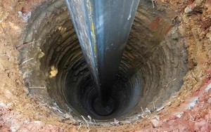 Bức tường đổ sập hoàn toàn, 41 mũi khoan sâu 9.000m thất bại, nhưng 1 phút sau tin trúng đậm tới, kho báu lộ diện nhờ công nghệ