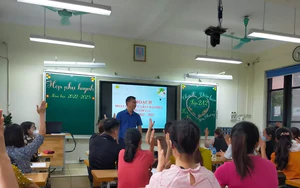 Đề xuất cấm ban đại diện cha mẹ học sinh thu hộ các khoản cho trường học