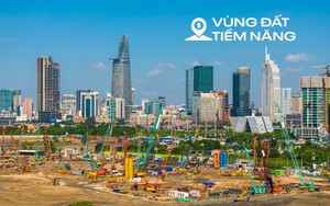 Ngắm rừng cần cẩu phủ kín chân trời ở tổ hợp trung tâm hành chính gần 30.000 tỷ của TP.HCM