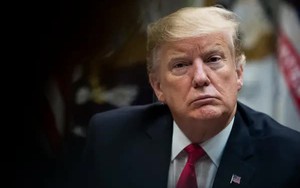 Một quyết định không báo trước khiến Tổng thống Trump phản ứng mạnh, Nhà Trắng mâu thuẫn
