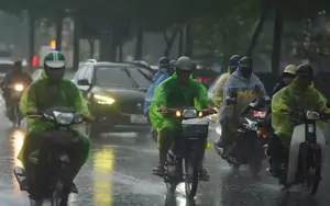 Từ chiều tối nay, miền Bắc mưa lớn