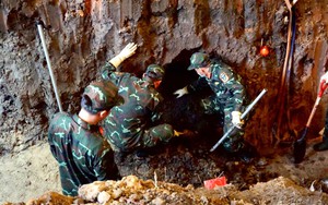 Phát hiện thêm 8 hài cốt liệt sĩ tại hố chôn thứ hai ở Công viên Lê Thị Riêng