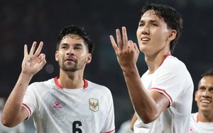 Lập hat-trick chỉ sau 56 phút, tiền đạo cao 1m96 của Indonesia mang cơn đau đầu cho HLV Kim Sang-sik