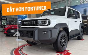 Ảnh thực tế Toyota Land Cruiser FJ giá 1,198 tỷ đồng tại Việt Nam: Giống Prado mini, máy xăng 2.7L, đầy đủ ADAS