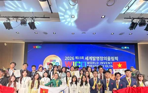 Vỏ sầu riêng, AI giúp học sinh phố núi 'ẵm' 2 huy chương Vàng tại sân chơi quốc tế