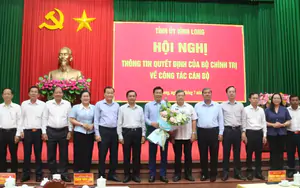 Vĩnh Long công bố quyết định của Bộ Chính trị, Ban Bí thư về công tác cán bộ