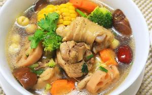 3 thói quen nấu canh cần bỏ ngay
