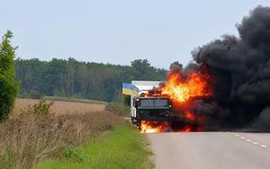 Ukraine đã mất Kostiantynivka, Sloviansk nguy ngập