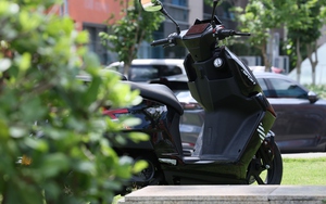Bỏ xa Honda Vision và Yamaha Janus về công nghệ: Xuất hiện xe tay ga giá 30 triệu được trang bị cả radar cảnh báo điểm mù như ô tô hạng sang