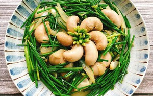 Loại rau dân dã mọc đầy Việt Nam, cổ thư Trung Quốc ví là “thượng phẩm”: Hóa ra là vị thuốc toàn năng