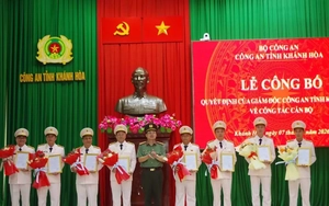 Công an tỉnh Khánh Hòa công bố quyết định về công tác cán bộ