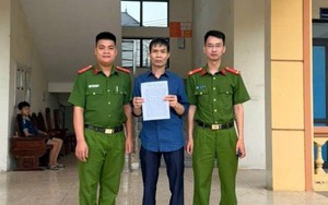 Công an điều tra giao dịch với nội dung sau: Người đàn ông SN 1972 phải trình báo sau khi chuyển khoản 40 triệu đồng từ tài khoản Vietcombank