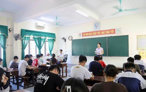 Đã có kết quả rà soát phòng thi 22 thí sinh thì 15 em đạt điểm 10 Toán tốt nghiệp ở Hà Tĩnh