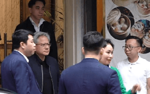 Tập đoàn khổng lồ giữ lời hứa với tỷ phú Phạm Nhật Vượng: Vì sao trả cổ tức "bèo" hơn cả ở Việt Nam?