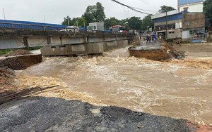 Dự báo thời tiết 10/7: Miền Bắc vẫn mưa như trút, nguy cơ ngập lụt, lũ quét