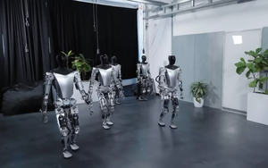Elon Musk dự đoán robot sẽ vượt bác sĩ phẫu thuật trong 3 năm