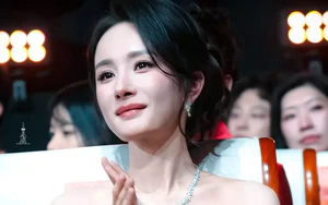 Giải thưởng khiến khán giả cảm thán: 'Giới giải trí Hoa ngữ nát rồi'
