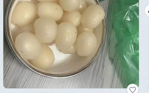 Lén xem điện thoại của chồng, cô vợ bật khóc khi phát hiện bí mật phía sau những tin nhắn với mẹ chồng