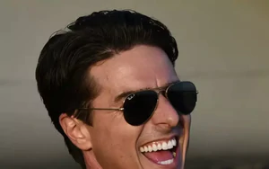 Người đàn ông giống y hệt Tom Cruise