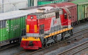 Phát hiện chuyến tàu kỳ lạ của Nga: Tự biết nhận diện đèn đỏ, chướng ngại vật mà không cần người lái