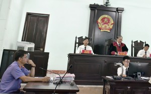 Tạm hoãn phiên toà xét xử cựu Phó Viện trưởng Viện KSND TP Huế