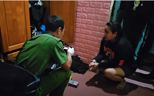 Công an khám xét nơi ở, bắt giữ Ngô Diễm Thương SN 1981 trong đường dây phức tạp