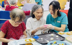 Tin rất vui của người cao tuổi phường Tây Hồ