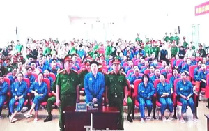 Đại án ma túy liên quan 4 tiếp viên hàng không: Xét xử Chi Dân, 'Cô tiên từ thiện' tại Trại tạm giam Chí Hòa