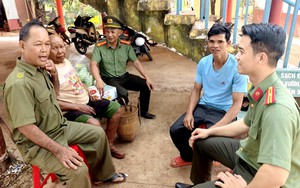Sĩ quan quân đội, công an, cán bộ nghỉ hưu có thể được chọn làm người có uy tín