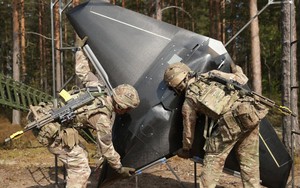 Ukraine dùng UAV không thể bị gây nhiễu để tấn công Nga