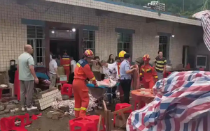 Trung Quốc: Tổ chức hơn 40 bàn tiệc mừng con đỗ đại học, bữa tiệc bất ngờ trở thành thảm kịch khiến 5 người tử vong, 17 người bị thương