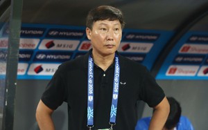 HLV Kim Sang-sik có "quân bài tẩy", ĐT Việt Nam sẽ thắng ngay trên đất Thái Lan?