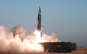 Tình báo Ukraine: Nga đã nhận được tên lửa đạn đạo KN-30 từ Triều Tiên