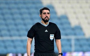 Xác định trọng tài bắt trận Việt Nam vs Thái Lan: "Máy rút thẻ phạt", 54 lần thổi penalty