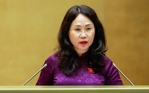 Quốc hội thống nhất kiểm soát 3 vòng với các xuất bản phẩm về lịch sử, lãnh tụ