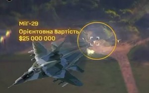 Xem clip MiG-29 Ukraine quạt gió khiến Geran-4 của Nga bị rơi